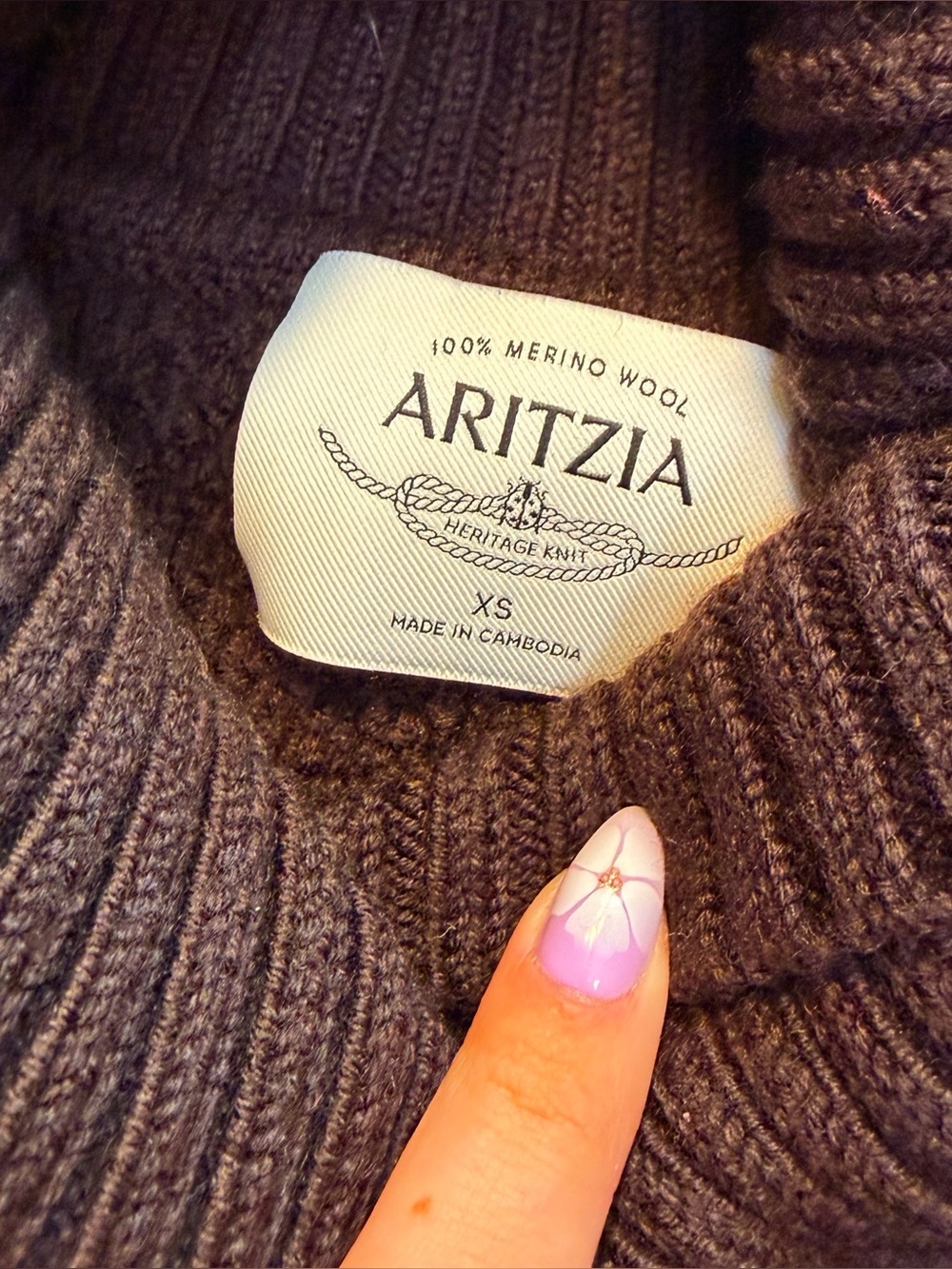 Aritzia 100% Merino Wool Cable Knit Dark Brown Sweater - Picture 5 of 6